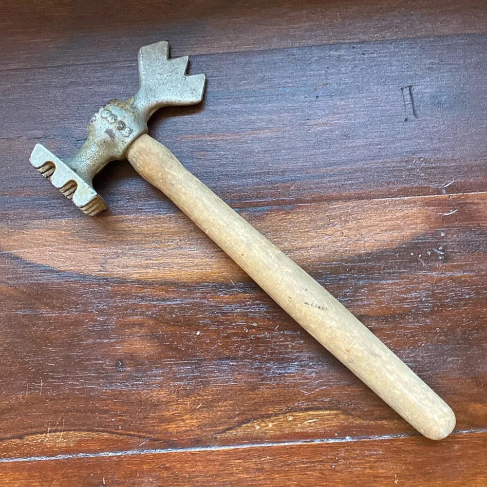 Vintage Primitive Farmhouse Meat Tenderizer Hammer Mallet Wood Handle Tool